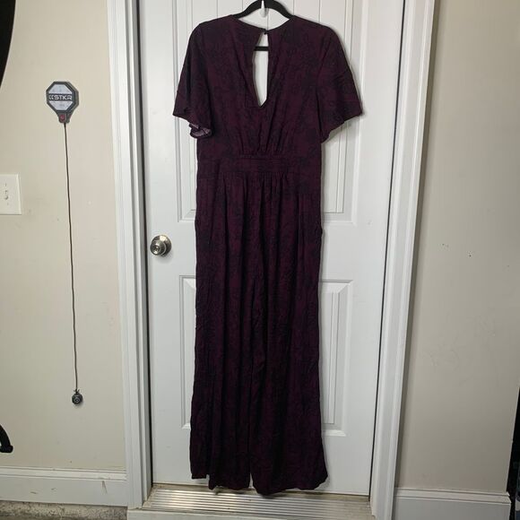 Torrid Purple animal snake Maxi Dress Flutter Sleeve V-Neck Romantic Size large - Picture 4 of 7
